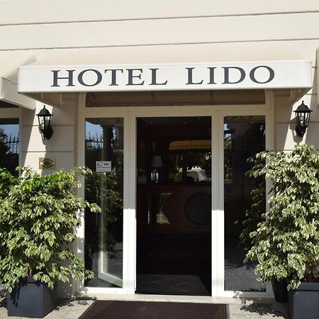 Hotel Lido Варацце Экстерьер фото